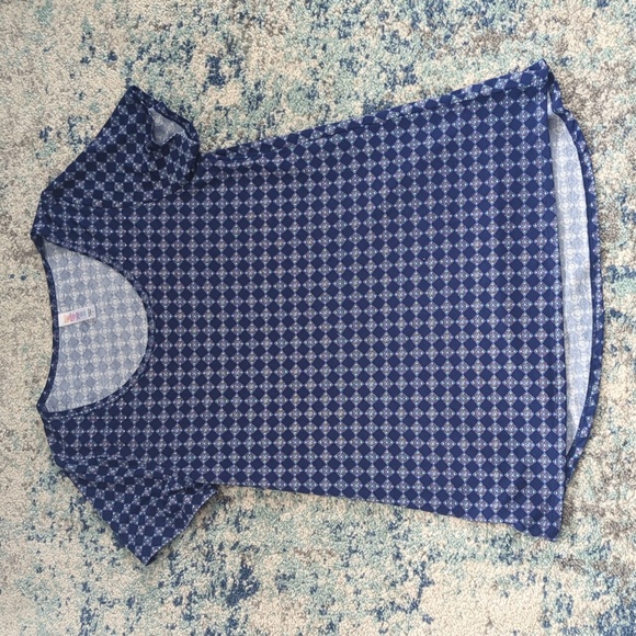 LulaRoe Shirt - Picture 1 of 3